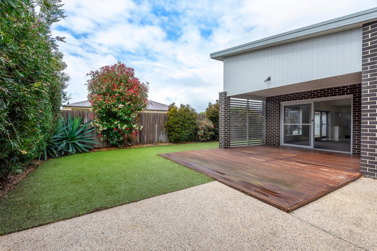 37 Empress Blvd Ocean Grove - Residential for lease