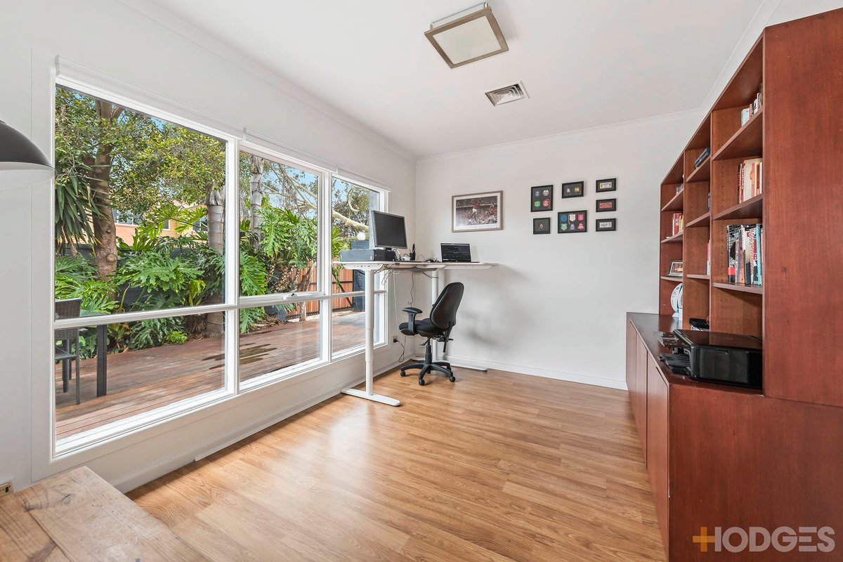 370 Bluff (Entrance Regworth Crt) Road Sandringham - Residential for sale