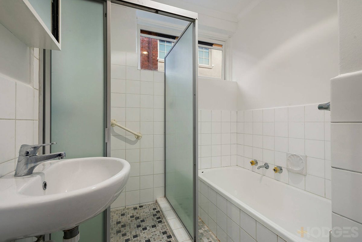 3 / 8 Alicia Street Hampton - Residential for sale