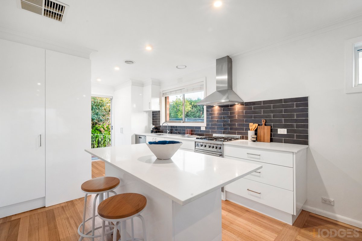 3 / 8 Highett Road Hampton - Residential for sale