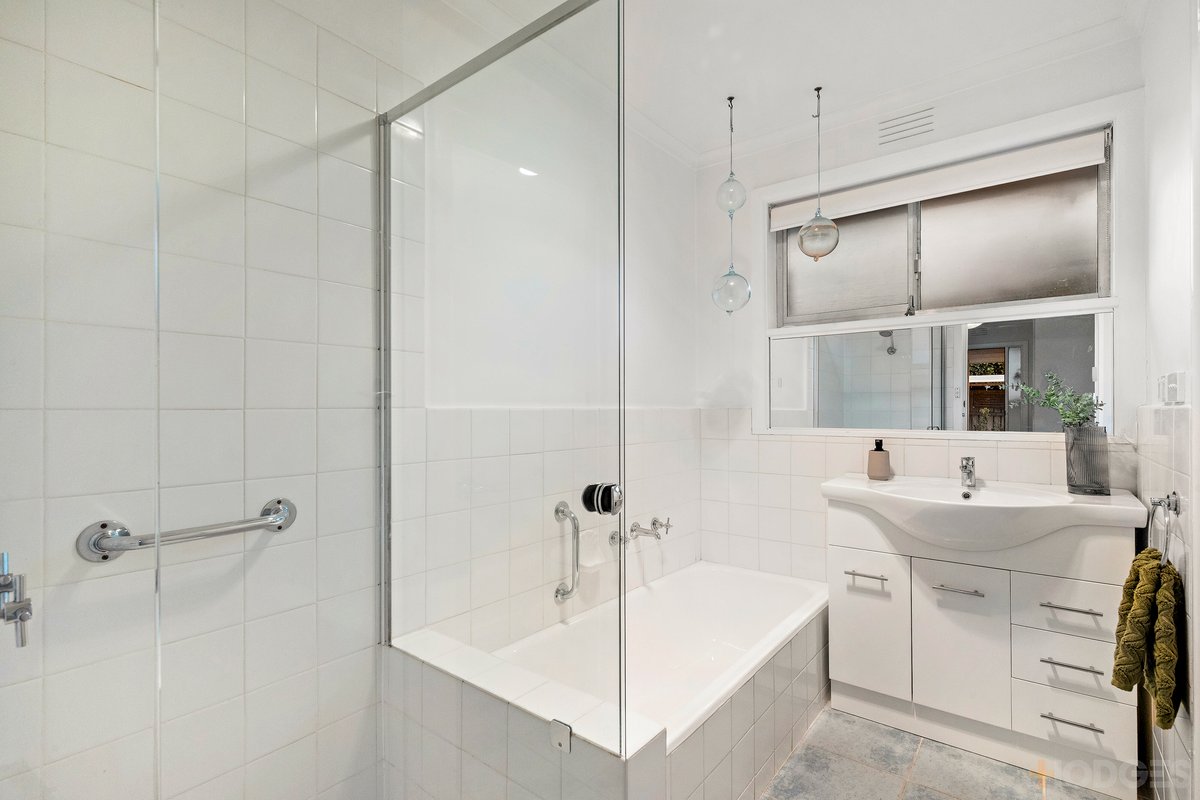 3 / 8 Highett Road Hampton - Residential for sale