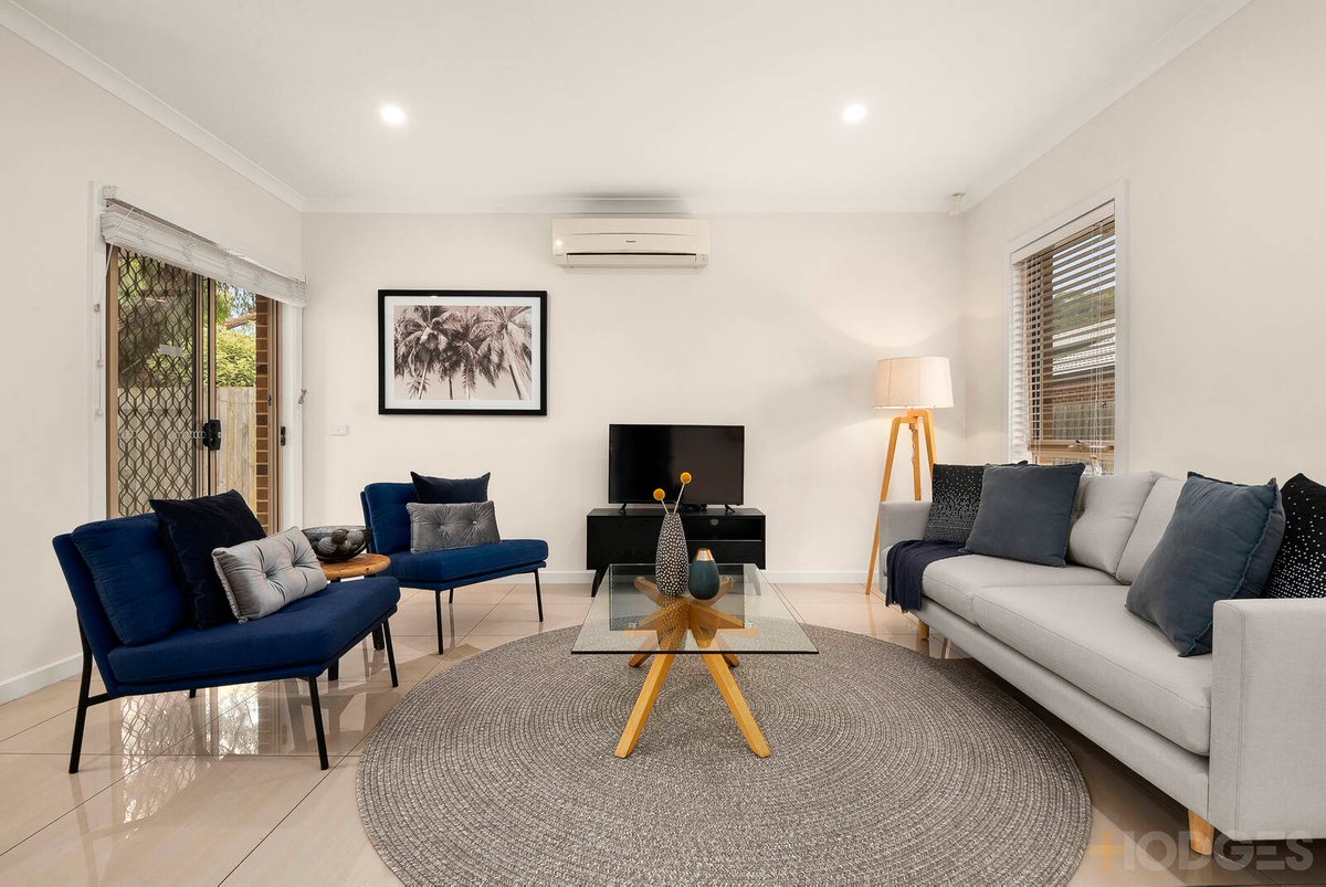 3 / 8 Leman Crescent Noble Park - Residential for sale