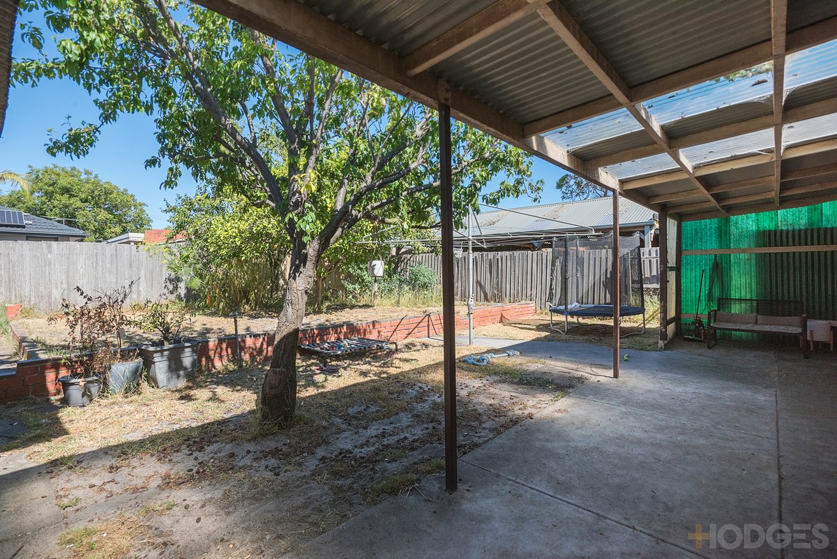 38 Lincoln Drive Cheltenham - Residential for sale