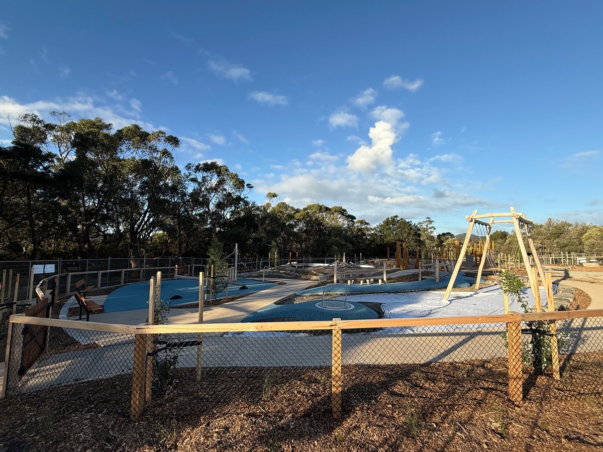 38 Olympic Parade DROMANA - Residential for sale