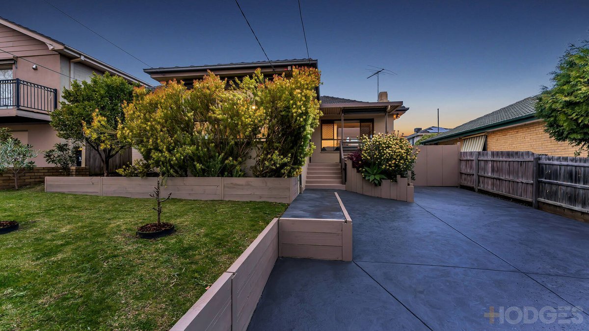 38 Rosewarne Avenue Cheltenham - Residential for sale
