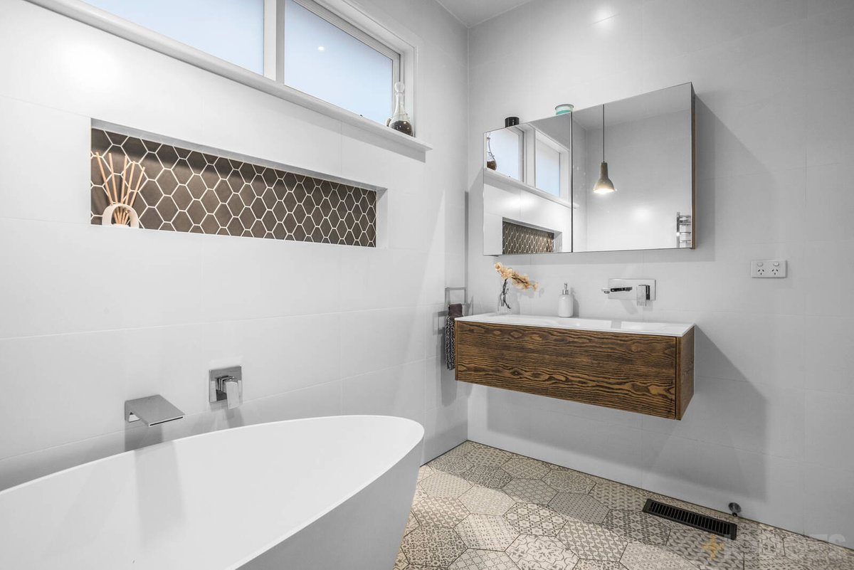 38 Seventh Street Parkdale - Residential for sale