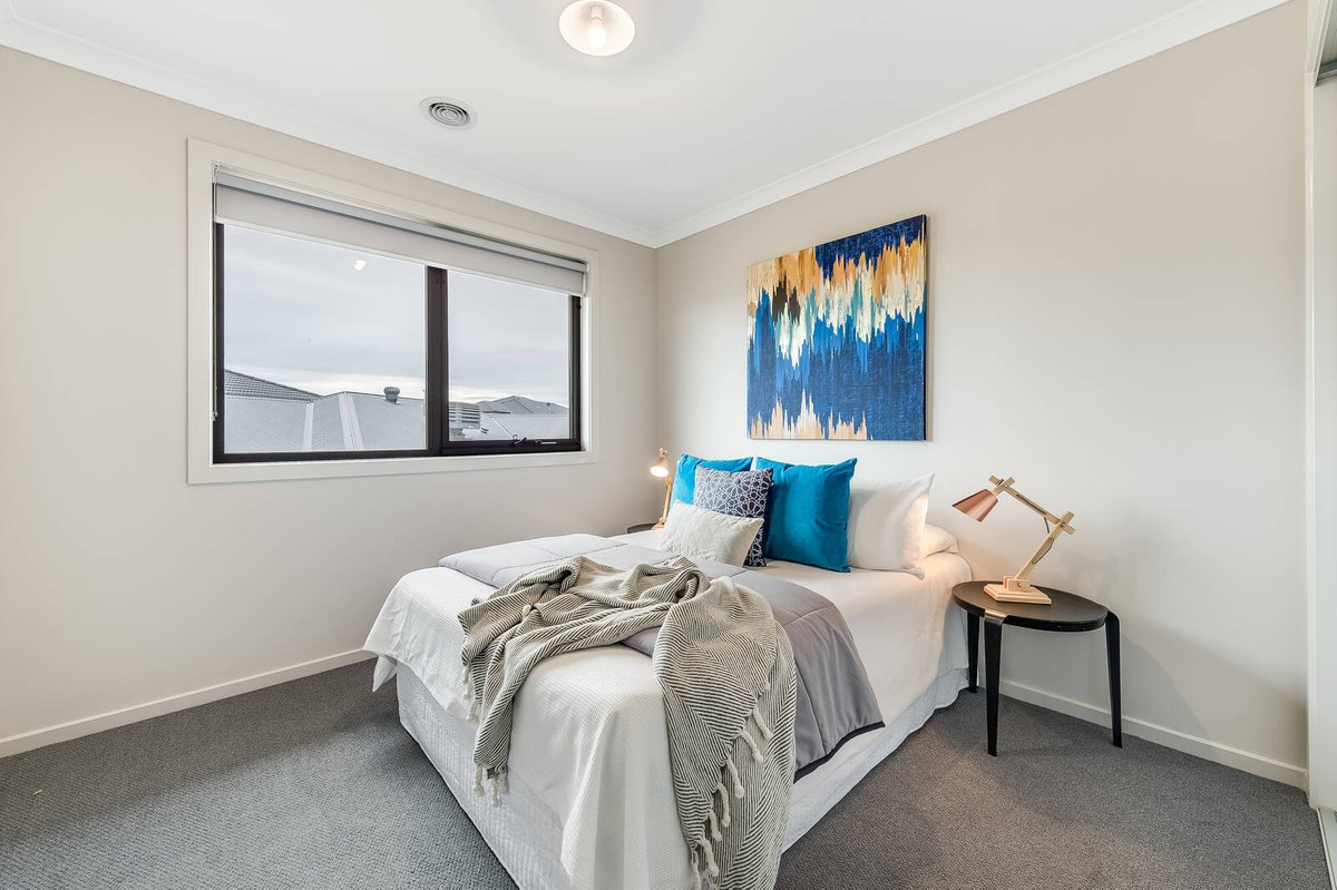 38 Surround Drive Mambourin - Residential for sale