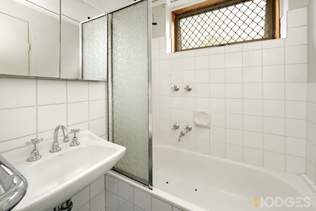 3 / 82 Grey Street St Kilda - Residential for sale