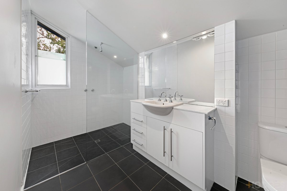 3 / 83 Fewster Road Hampton - Residential for sale