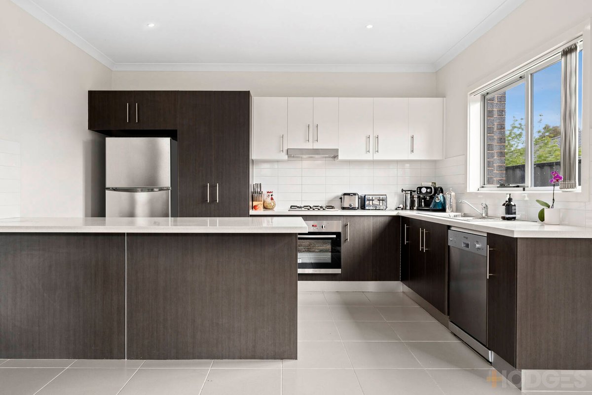 3 / 9 Duchess Court Point Cook - Residential for sale
