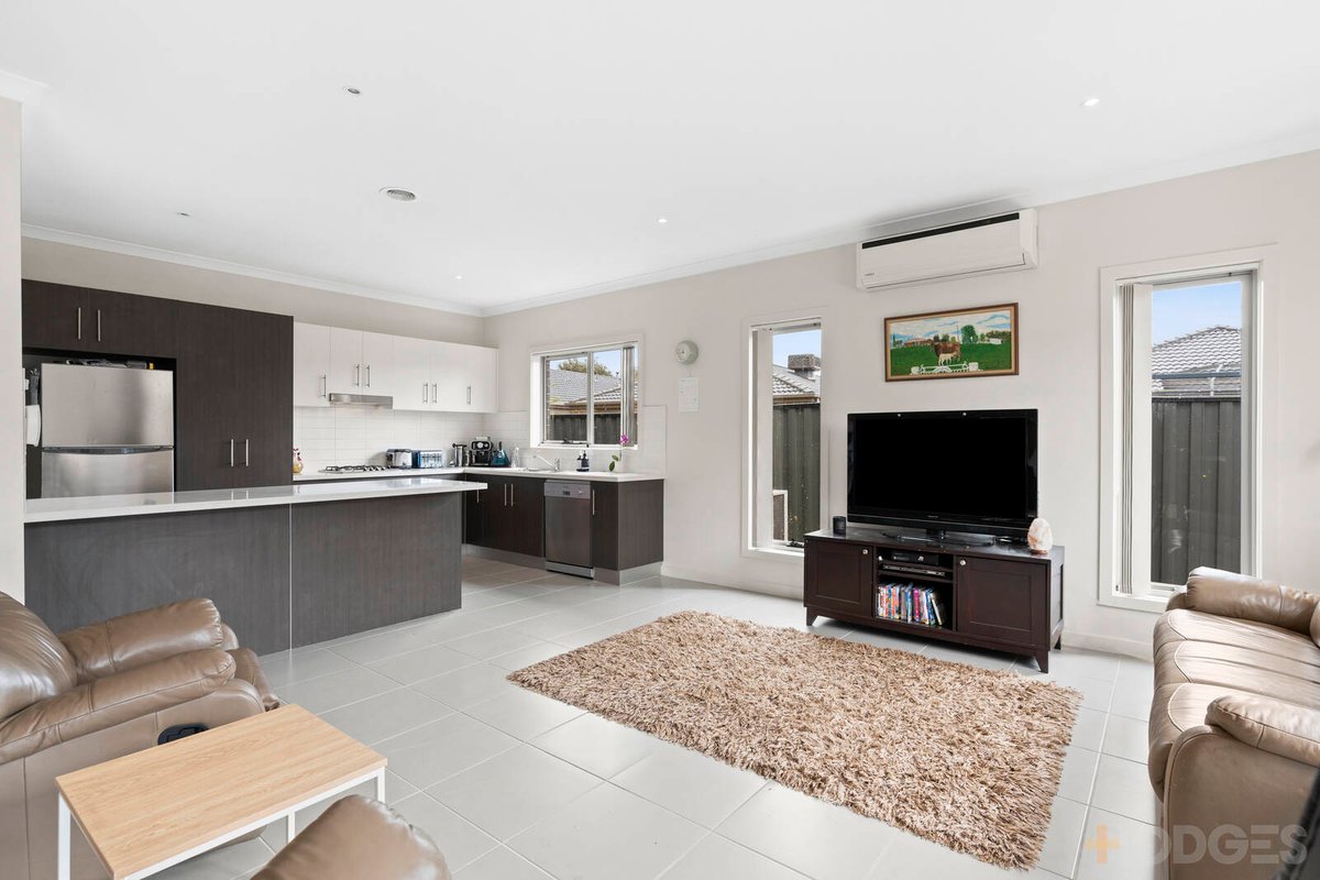3 / 9 Duchess Court Point Cook - Residential for sale