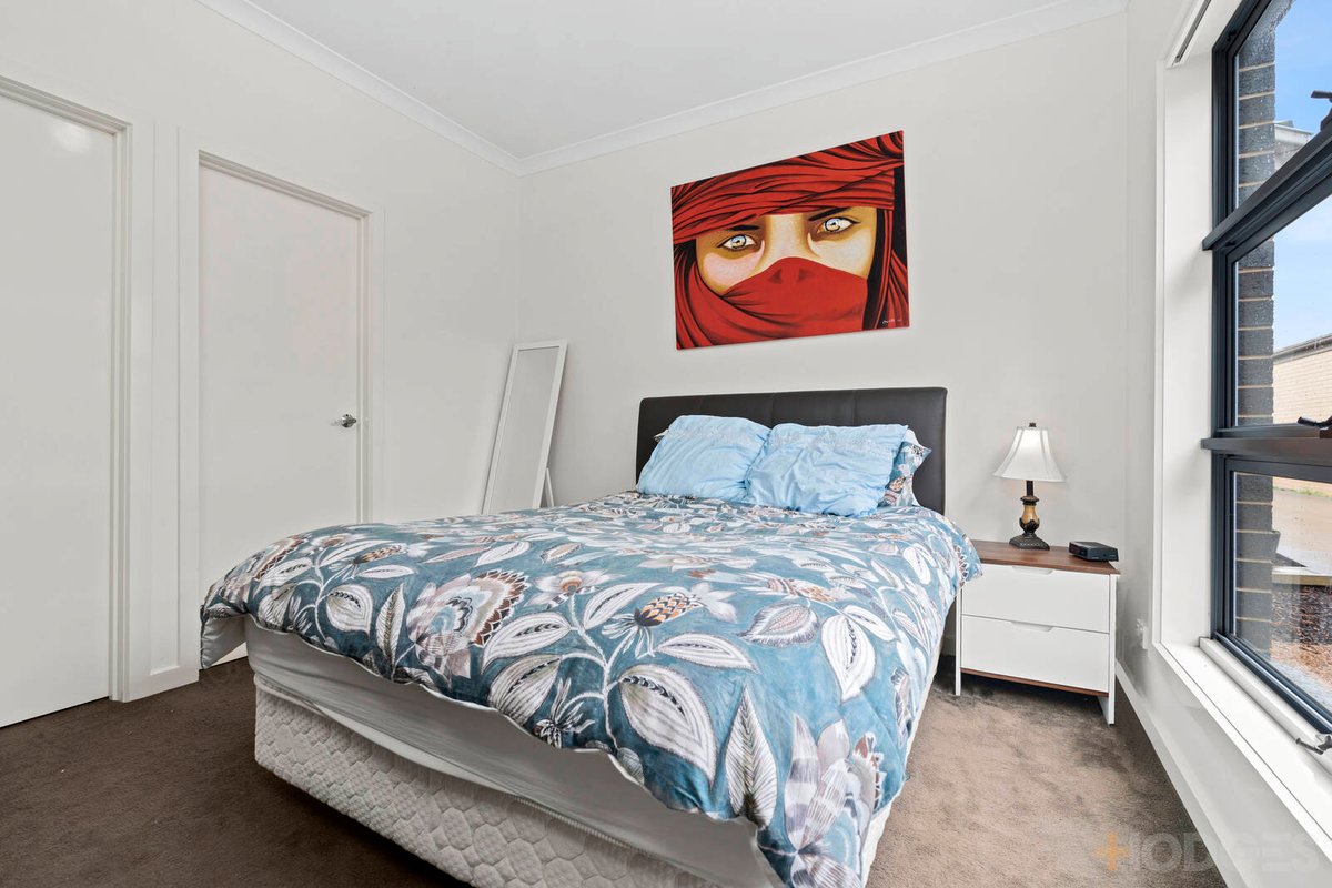 3 / 9 Duchess Court Point Cook - Residential for sale