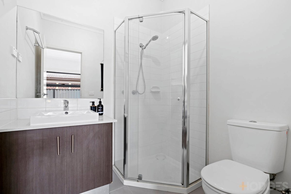 3 / 9 Duchess Court Point Cook - Residential for sale