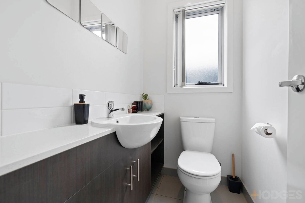 3 / 9 Duchess Court Point Cook - Residential for sale