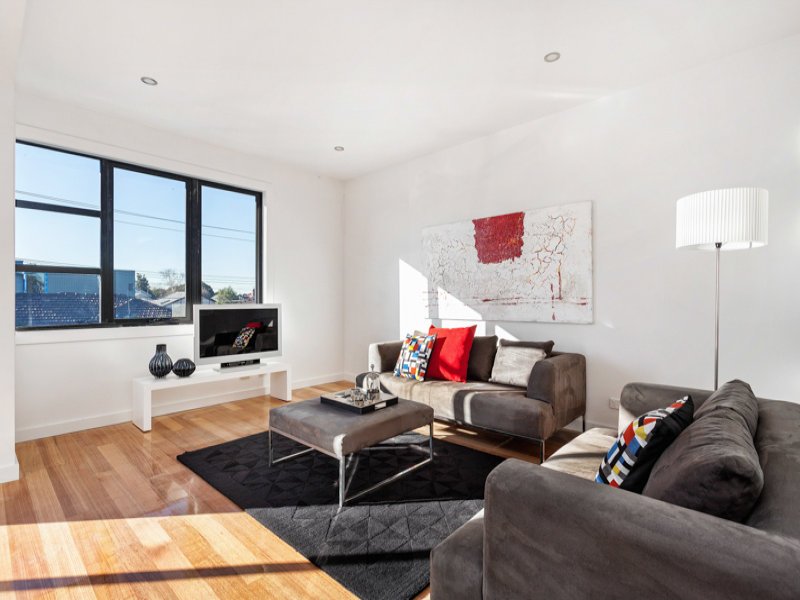 39 Kingston Street YARRAVILLE - Residential for sale