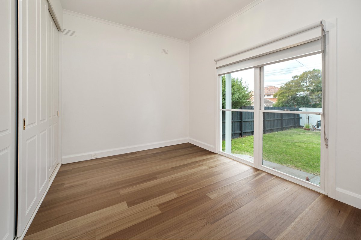 39 Margarita Street Hampton - Residential for lease