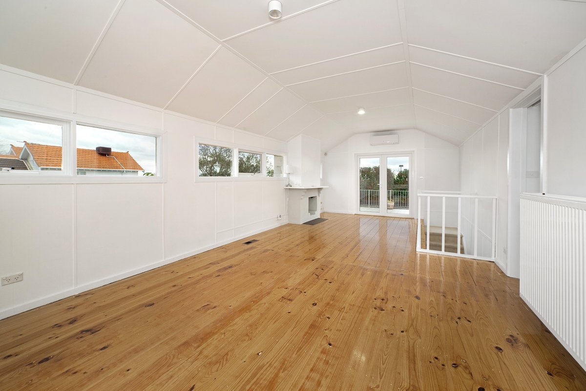 39 Margarita Street Hampton - Residential for lease