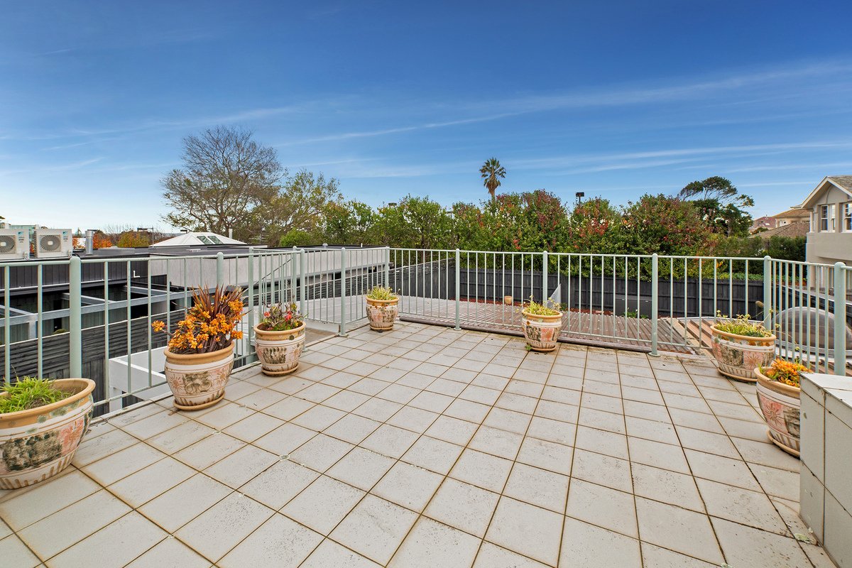 39 Margarita Street Hampton - Residential for lease