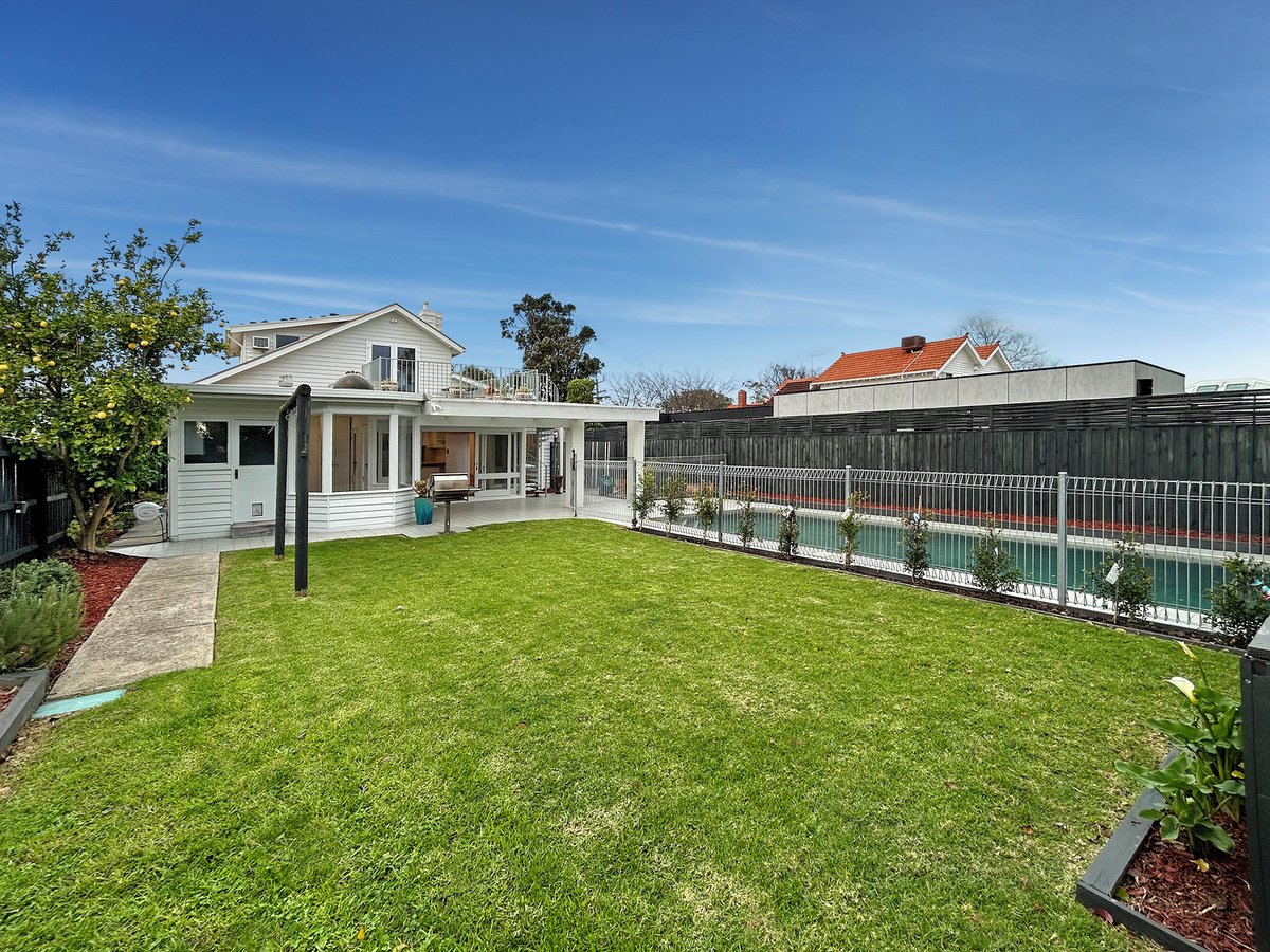 39 Margarita Street Hampton - Residential for lease