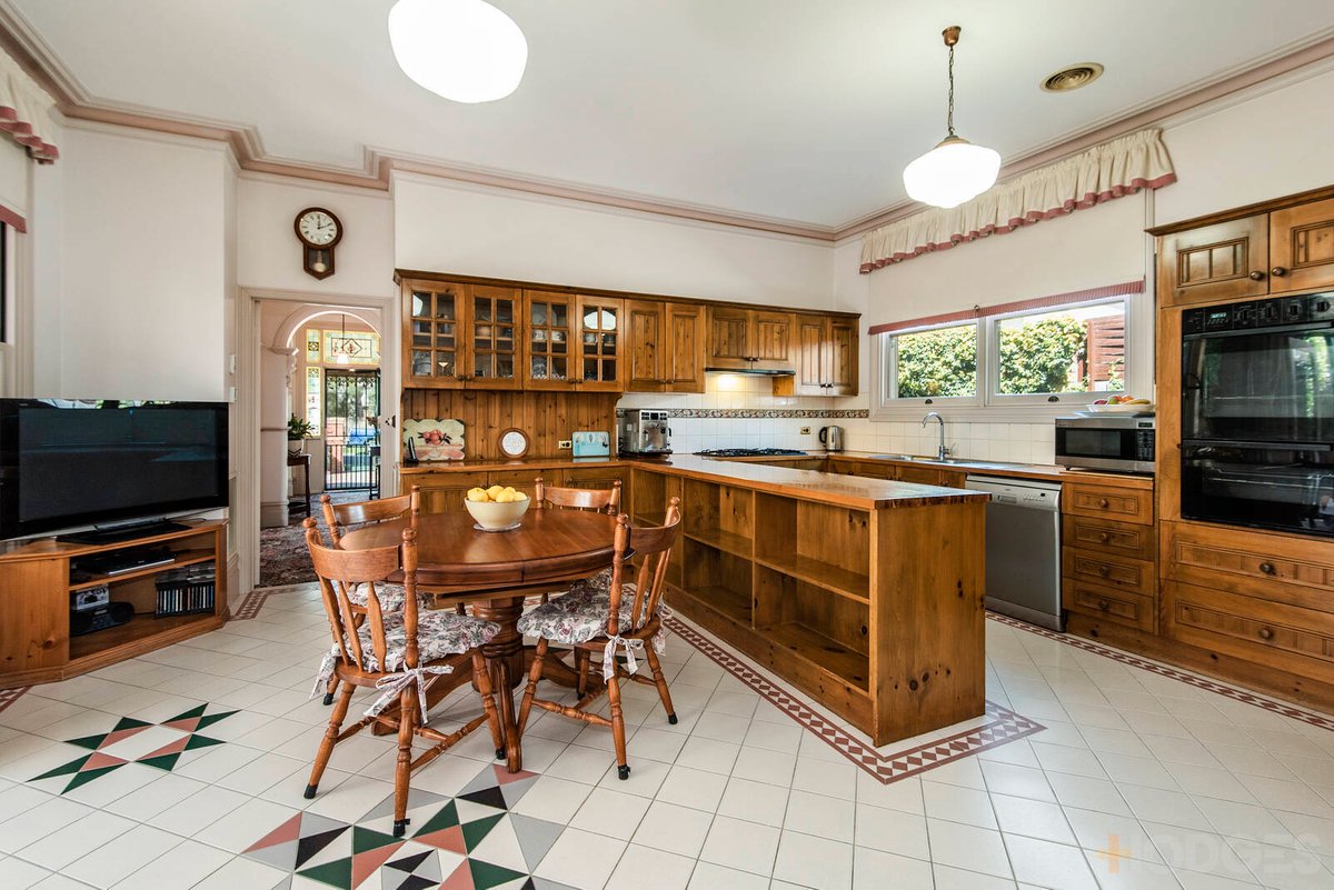 39 Tramway Parade Beaumaris - Residential for sale
