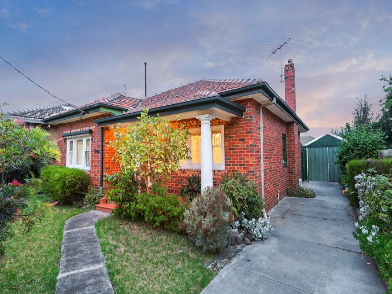 393 geelong Road KINGSVILLE - Residential for sale