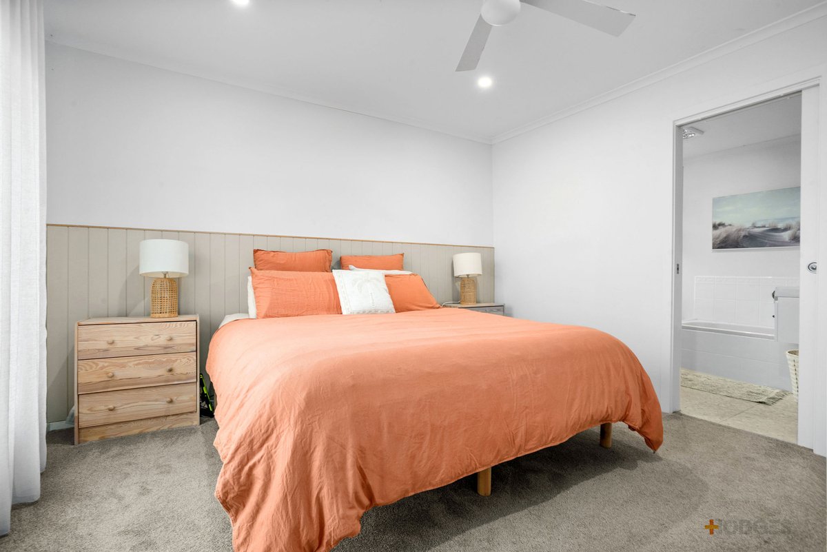 4 Airlie Grove SEAFORD - Residential for lease