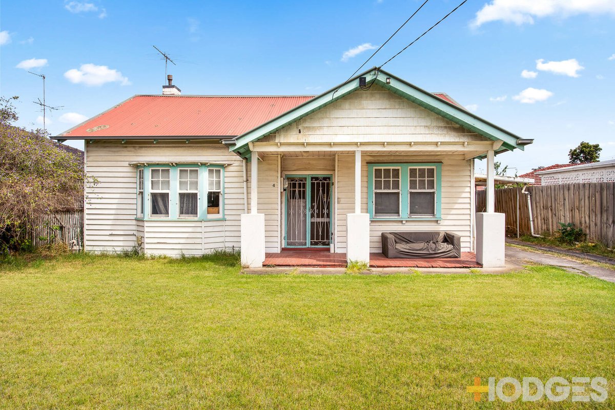 4 Bishop Street Kingsville - Residential for sale