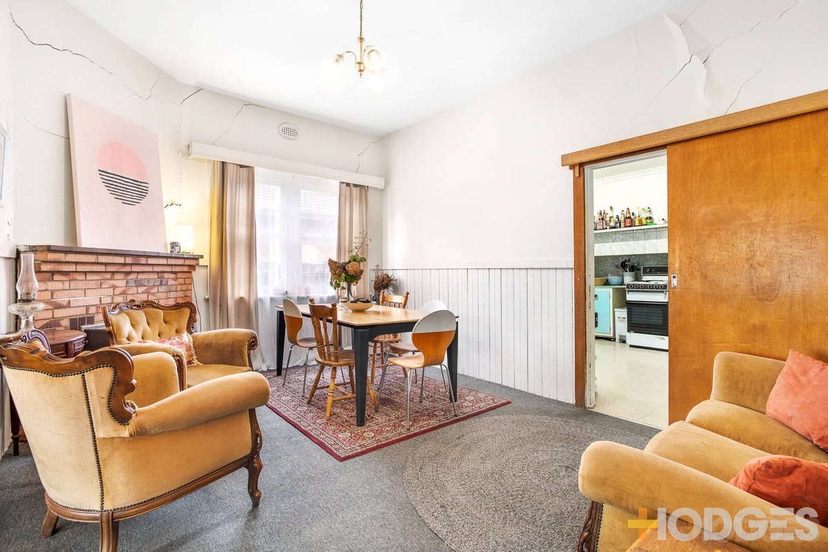 4 Bishop Street Kingsville - Residential for sale