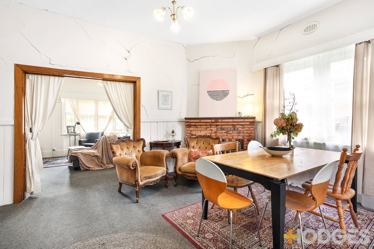 4 Bishop Street Kingsville - Residential for sale