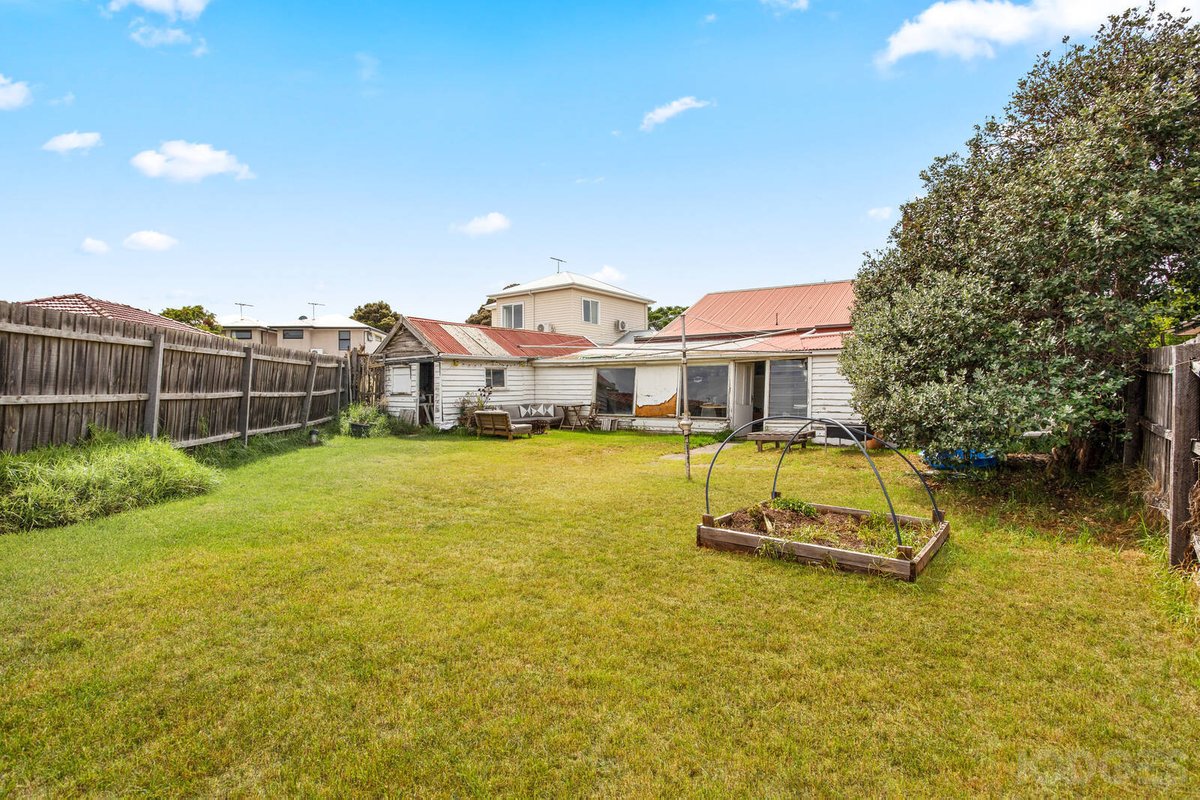4 Bishop Street Kingsville - Residential for sale