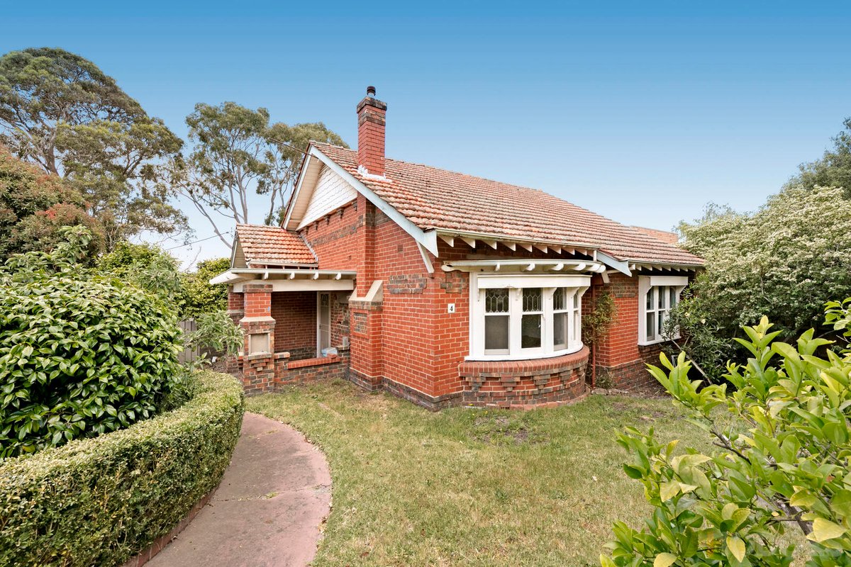 4 Bracken Road Caulfield South - Residential for sale