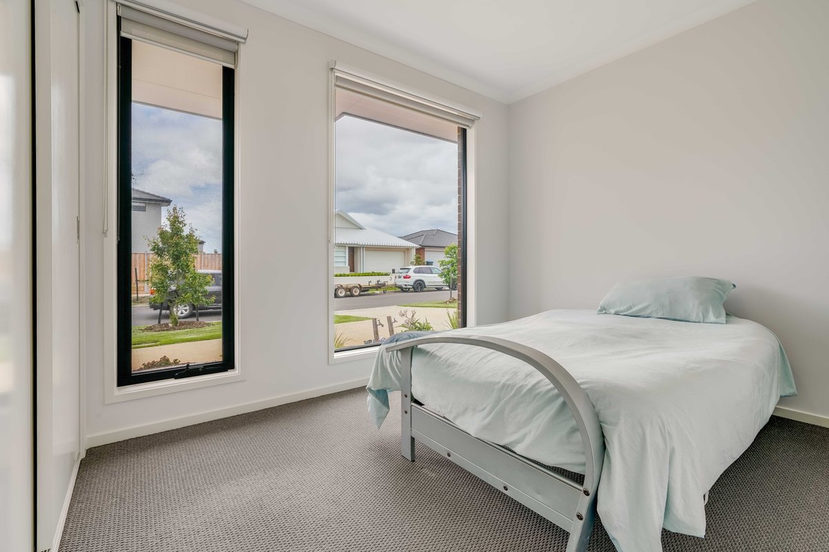 4 Chapelton Way Werribee - Residential for sale