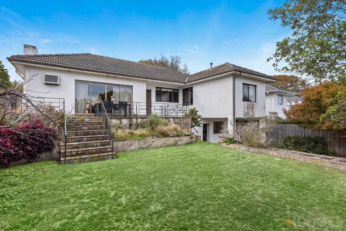 4 Chateau Grove Beaumaris - Residential for sale