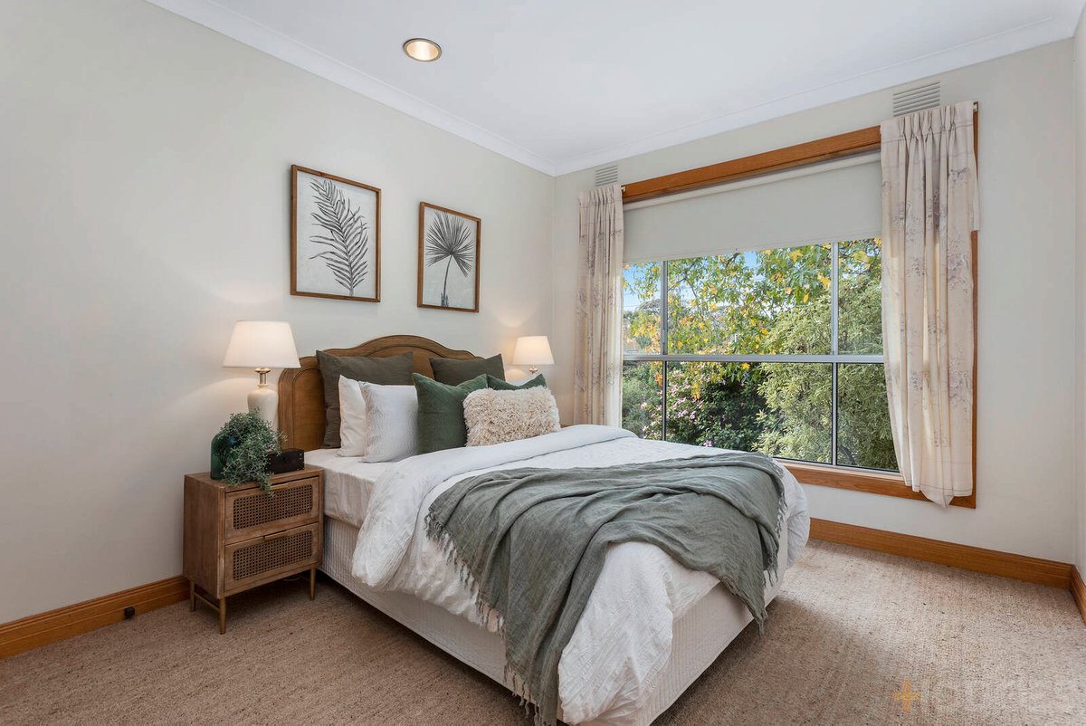 4 Chateau Grove Beaumaris - Residential for sale