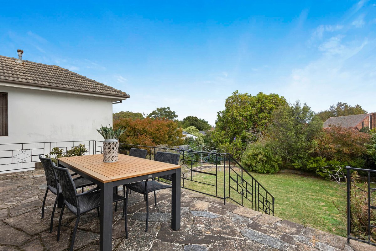 4 Chateau Grove Beaumaris - Residential for sale