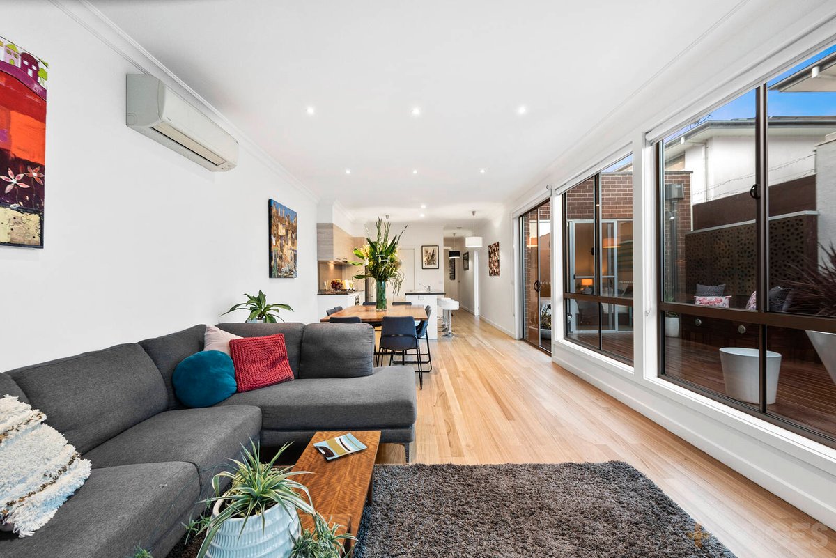 4 Coombe Avenue Hampton - Residential for sale