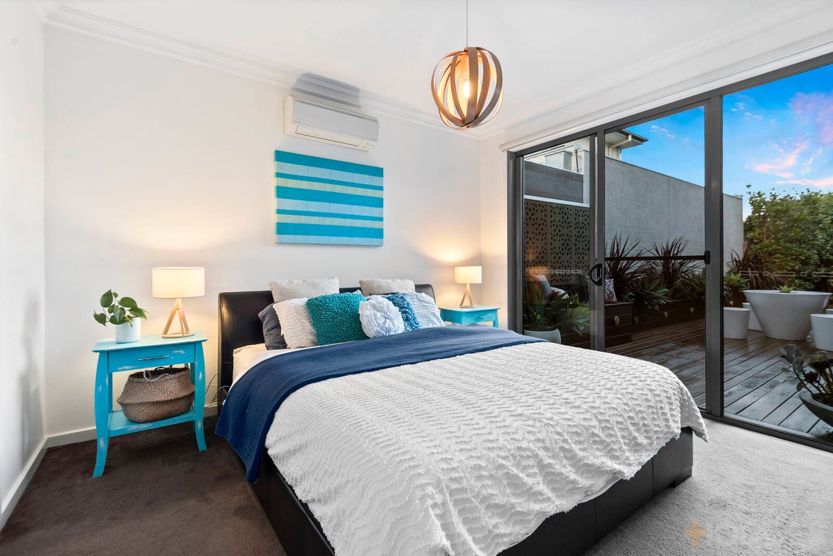 4 Coombe Avenue Hampton - Residential for sale