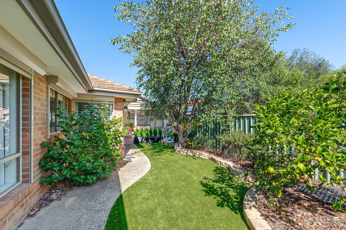 4 Creekview Way Wyndham Vale - Residential for sale