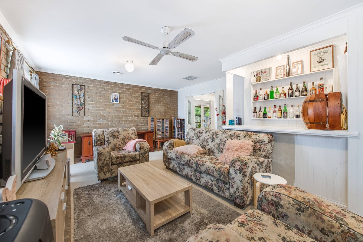 4 Dakara Court Wyndham Vale - Residential for sale
