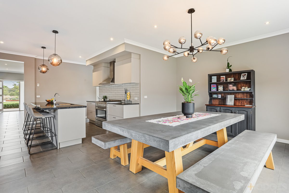 4 Falcata Avenue Werribee - Residential for sale