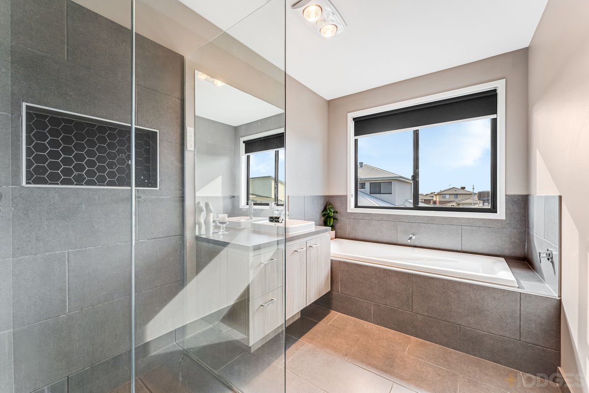 4 Falcata Avenue Werribee - Residential for sale