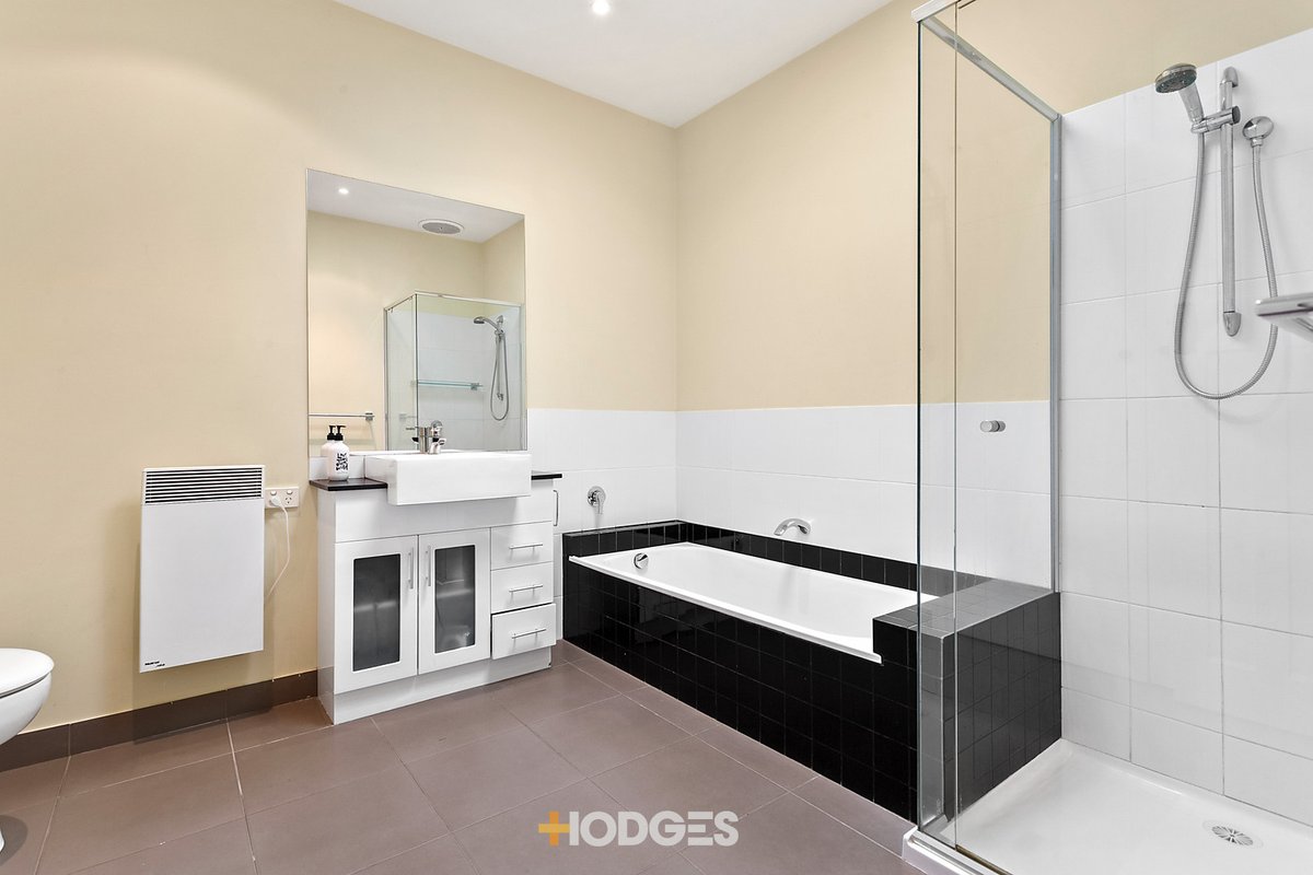 4 Folkestone Crescent Beaumaris - Residential for sale