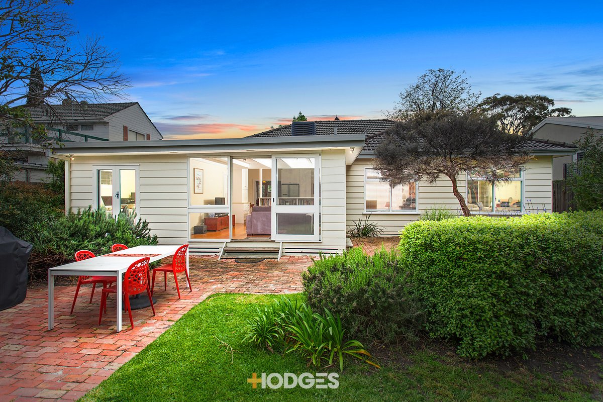 4 Folkestone Crescent Beaumaris - Residential for sale