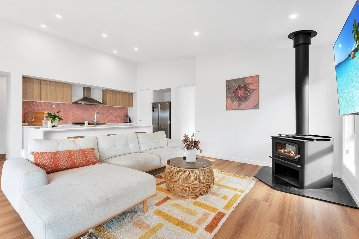 4 Joanna St  Ocean Grove - Residential for lease