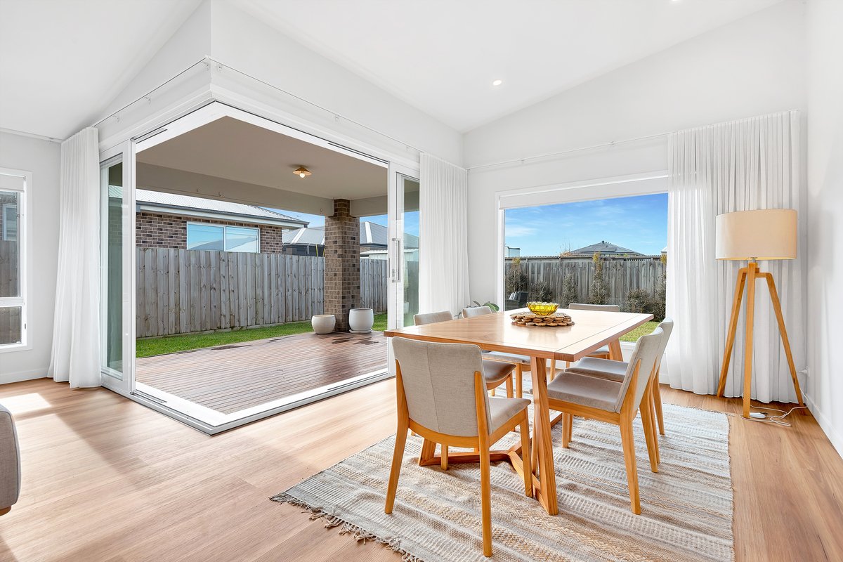 4 Joanna St  Ocean Grove - Residential for lease