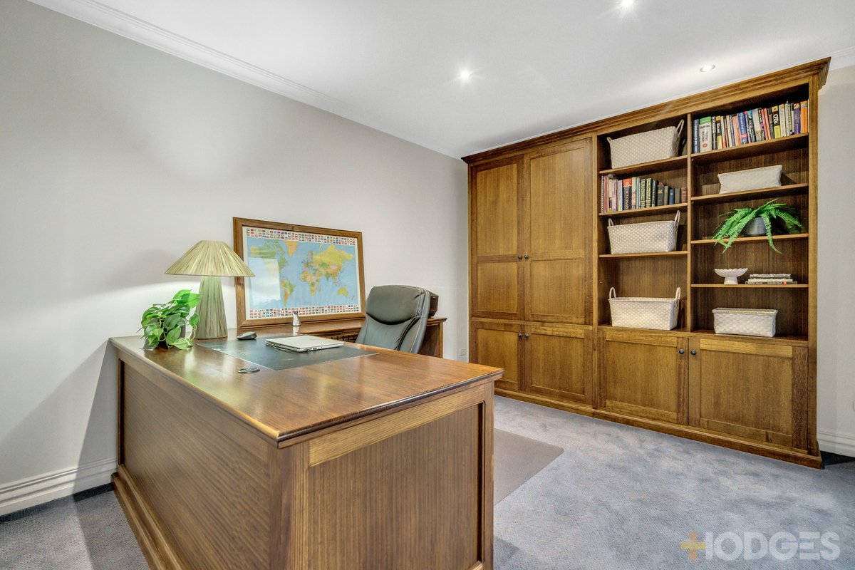 4 Kevin Court Cheltenham - Residential for sale