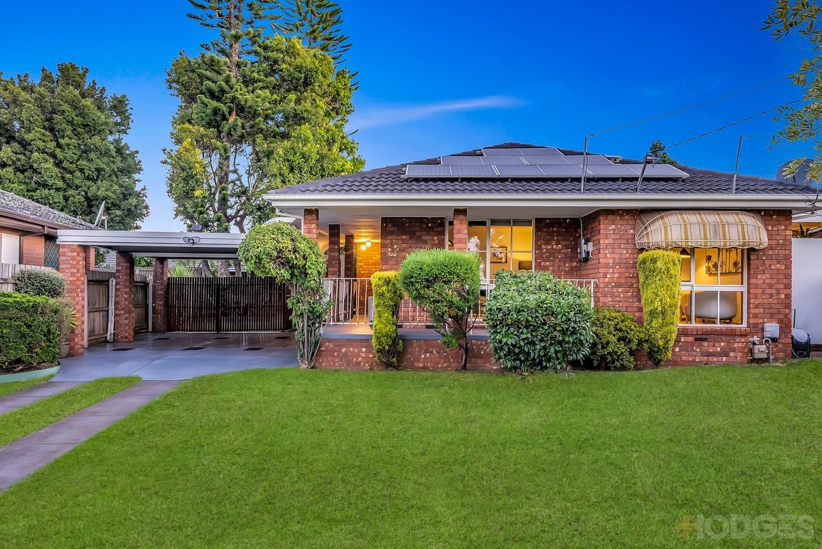 4 Lauriston Court Cheltenham - Residential for sale