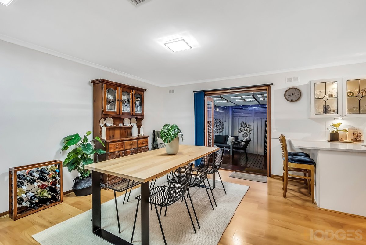 4 Lauriston Court Cheltenham - Residential for sale