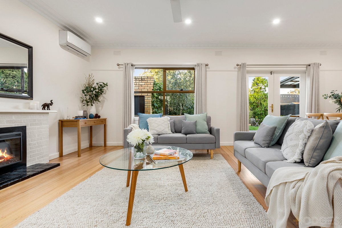4 Leo Street Bentleigh East - Residential for sale