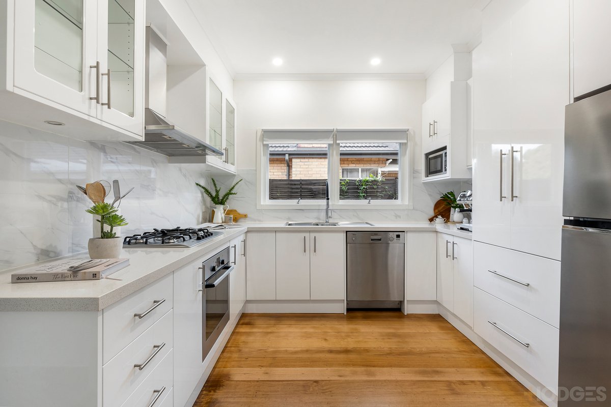 4 Leo Street Bentleigh East - Residential for sale